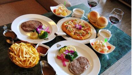 餐饮创新案例：上岛咖啡经营品种创新